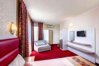 Отель Hotel Capri Несебр Двухместный номер с 1 кроватью-1
