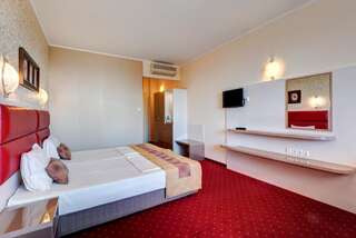 Отель Hotel Capri Несебр Двухместный номер с 1 кроватью-3
